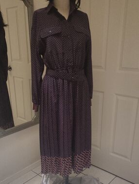 Blue and Tan Pleated Long-Sleeve Midi Shirt Dress